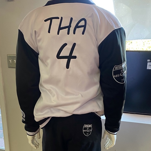 Tha 4 Bombers - Picture 7 of 10